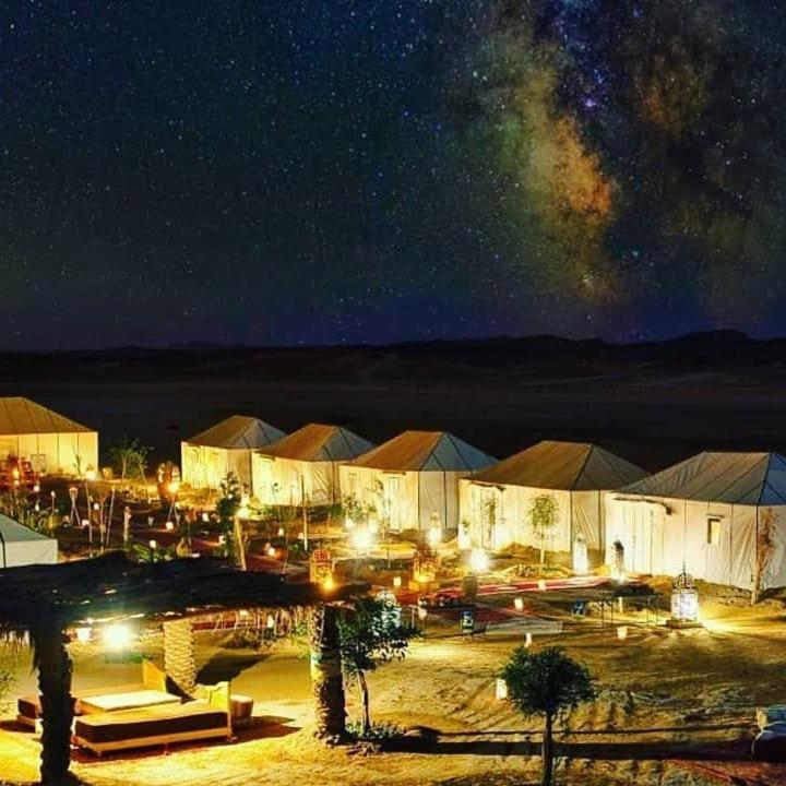 Отель Sahara Majestic Luxury Camp Мерзуга Экстерьер фото