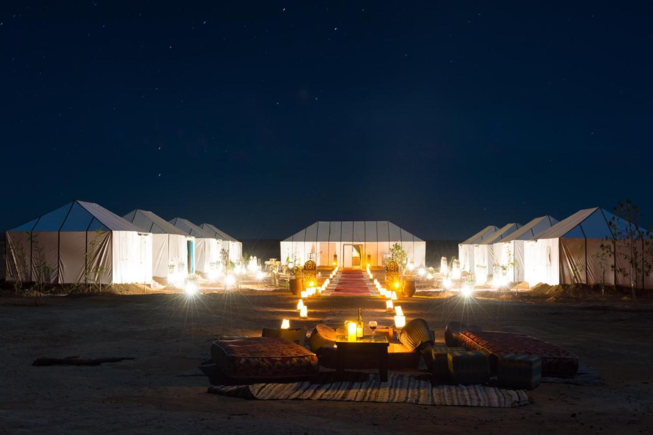 Отель Sahara Majestic Luxury Camp Мерзуга Экстерьер фото